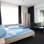 Haus Venusberg Jugendbildungsstaette فندق بون