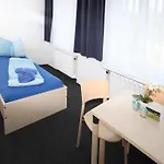 Haus Venusberg Jugendbildungsstaette فندق *