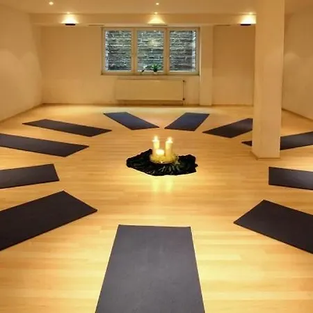 Haus Venusberg Jugendbildungsstaette Otel Bonn