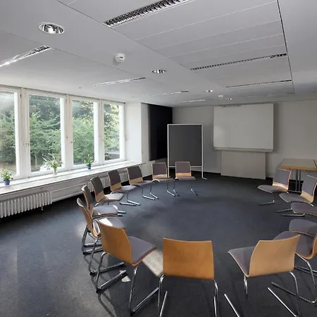 Haus Venusberg Jugendbildungsstaette *