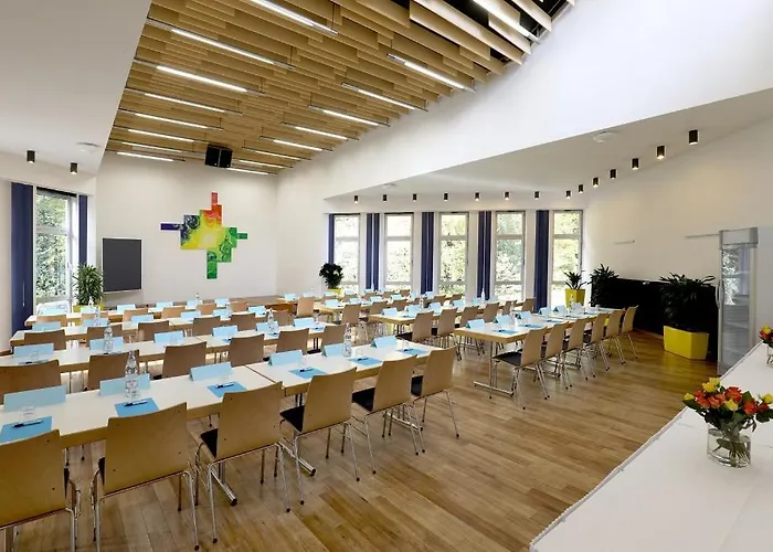 Haus Venusberg Jugendbildungsstaette Szálloda *