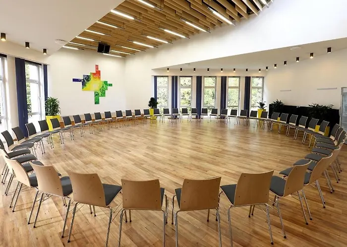 Otel Haus Venusberg Jugendbildungsstaette